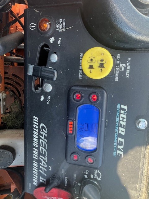 2023 Scag SCZ61V-34CV-EFI Image 9