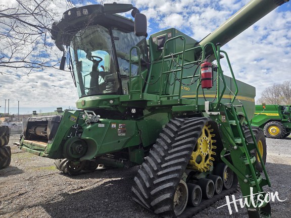 Photo of 2024 John Deere S790