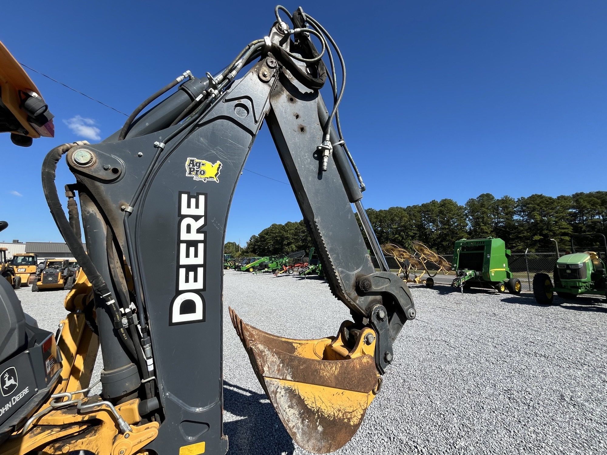 2021 John Deere 310SL HL Image 5