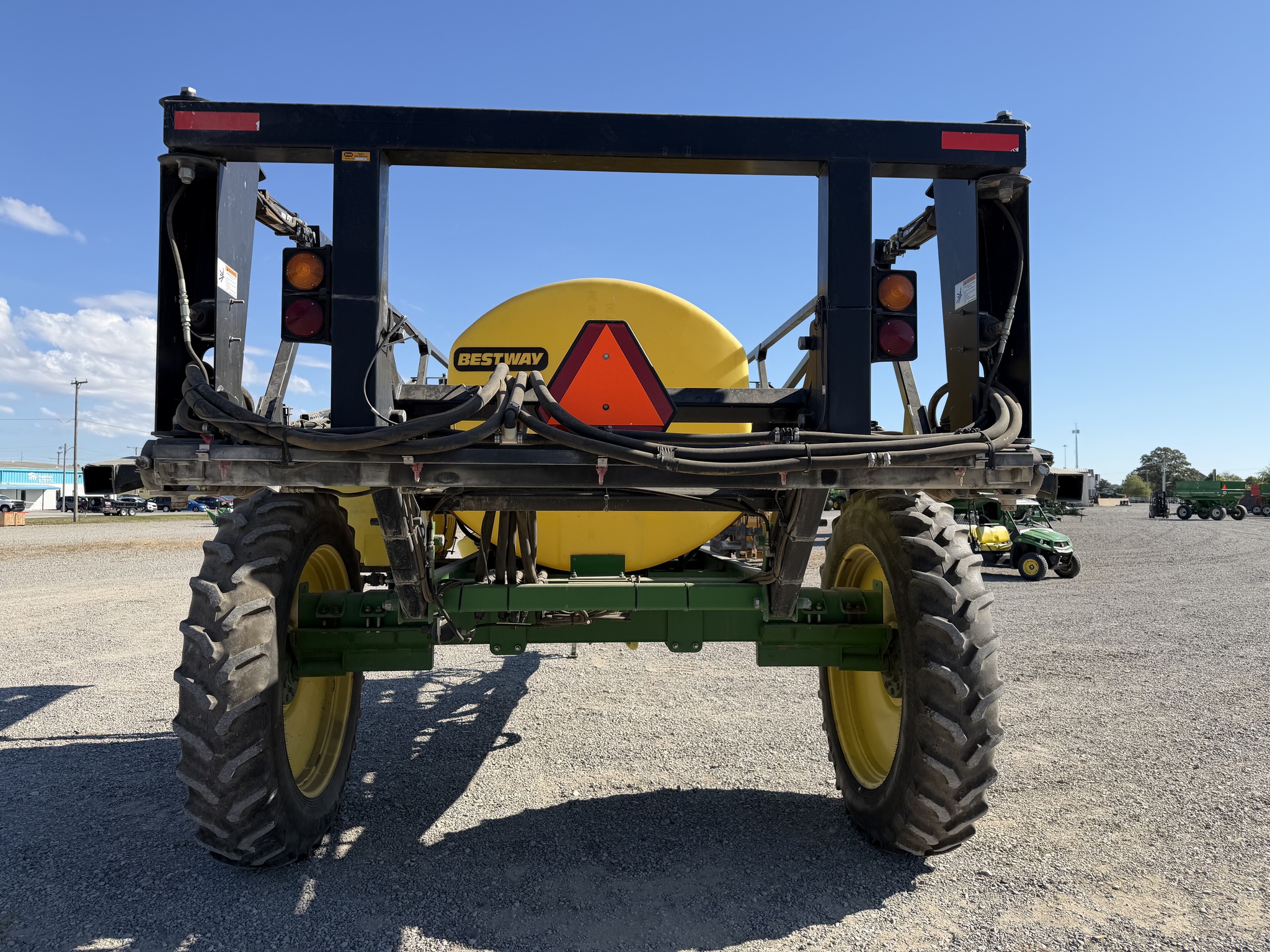 2006 Bestway 1200 GALLON SPRAYER Image 3