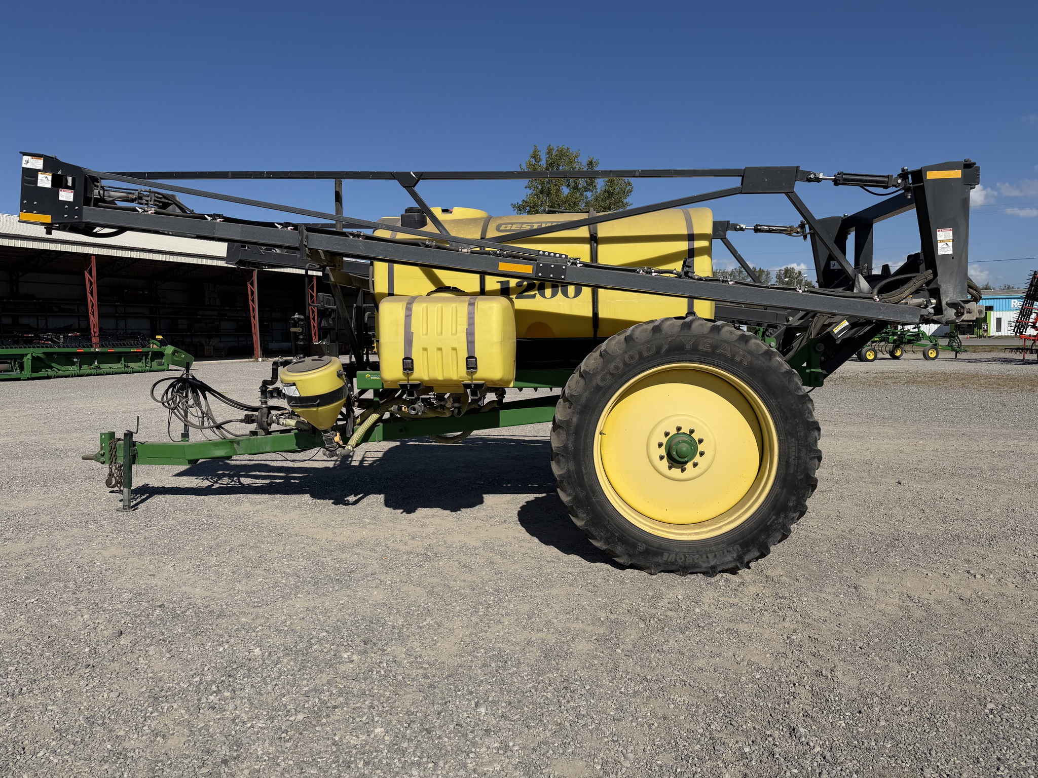 2006 Bestway 1200 GALLON SPRAYER Image 13