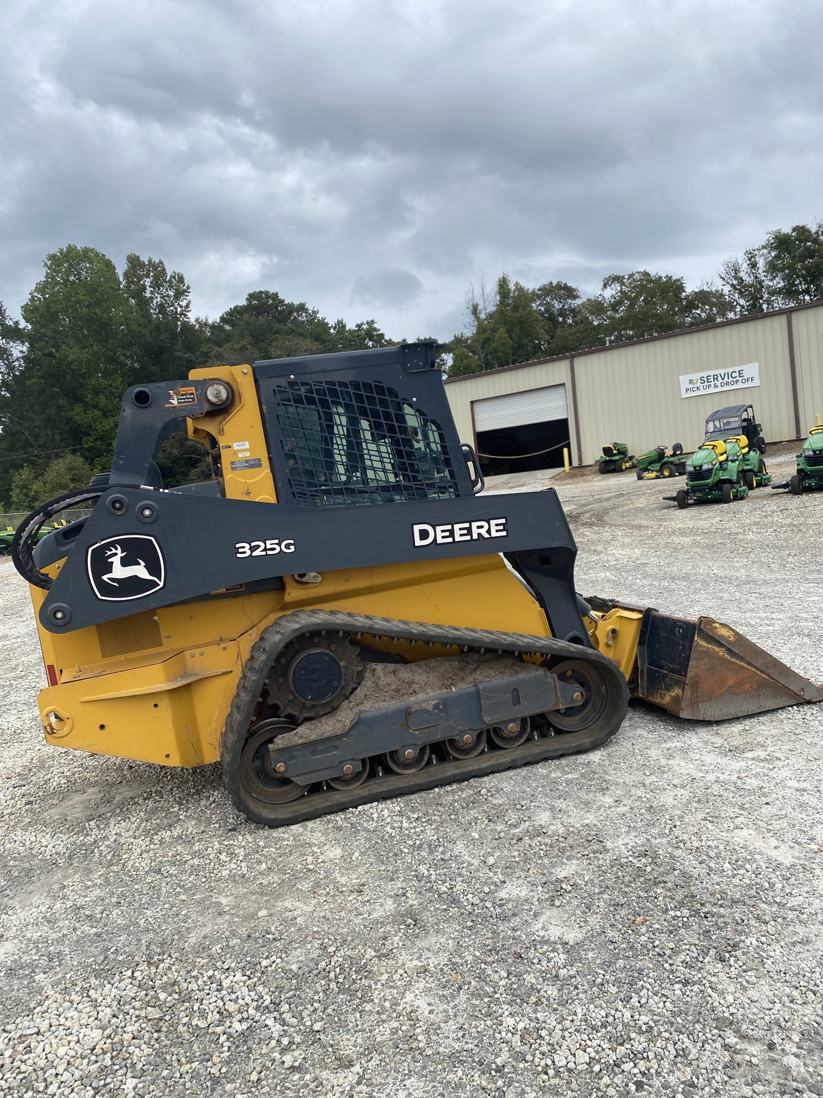 2023 John Deere 325G Image 1