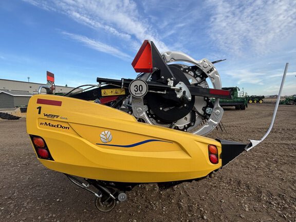Used 2023 MacDon FD245 Combine Platforms at Horizon Ag & Turf in Vermilion, AB - Photo3