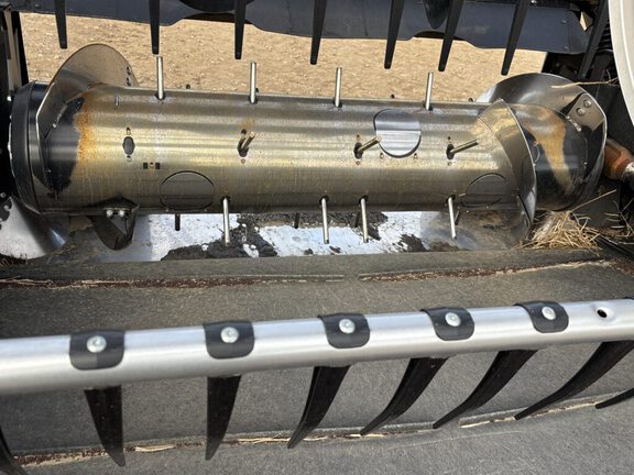 Used 2023 MacDon FD245 Combine Platforms at Horizon Ag & Turf in Vermilion, AB - Photo12