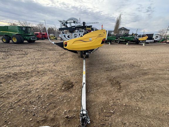 Used 2023 MacDon FD245 Combine Platforms at Horizon Ag & Turf in Vermilion, AB - Photo14