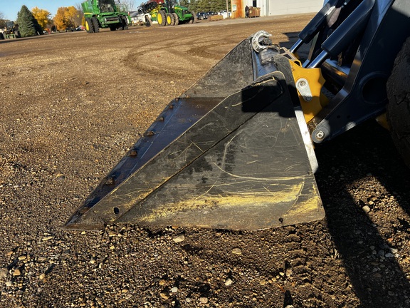 2023 John Deere 324G - Photo19