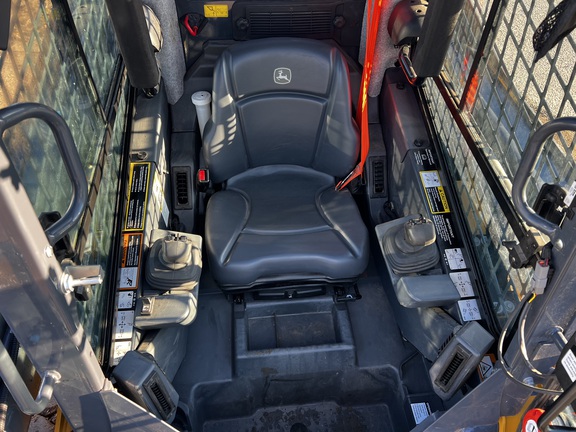 2023 John Deere 324G - Photo23