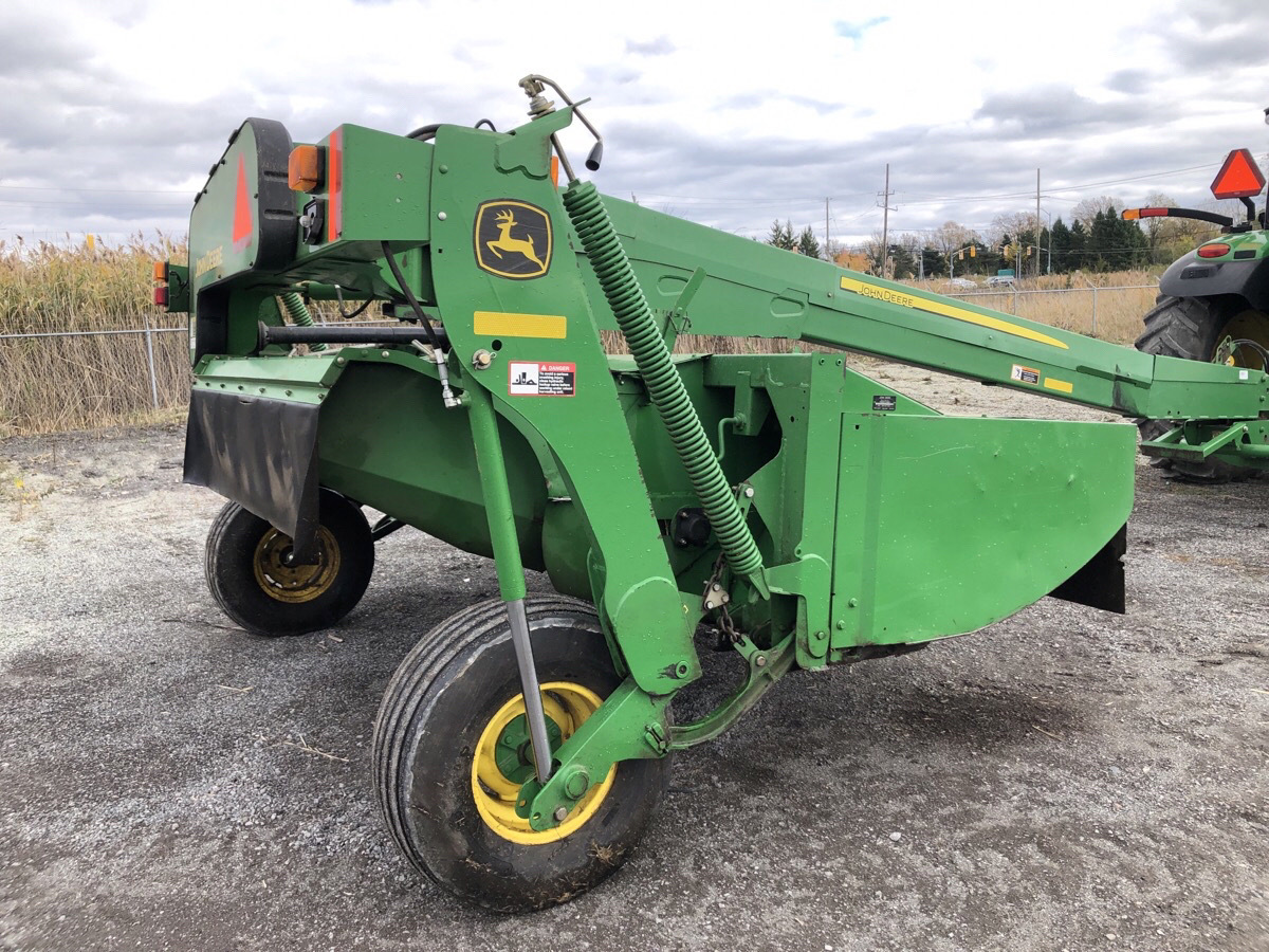 2012 John Deere 835 Image 4