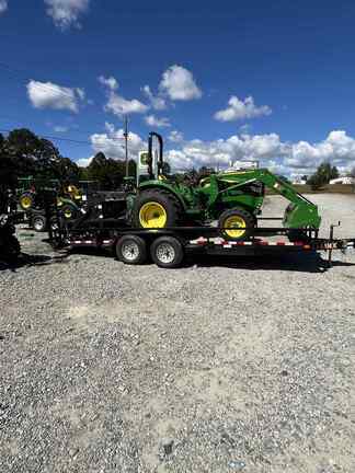 2025 John Deere 4044M-2