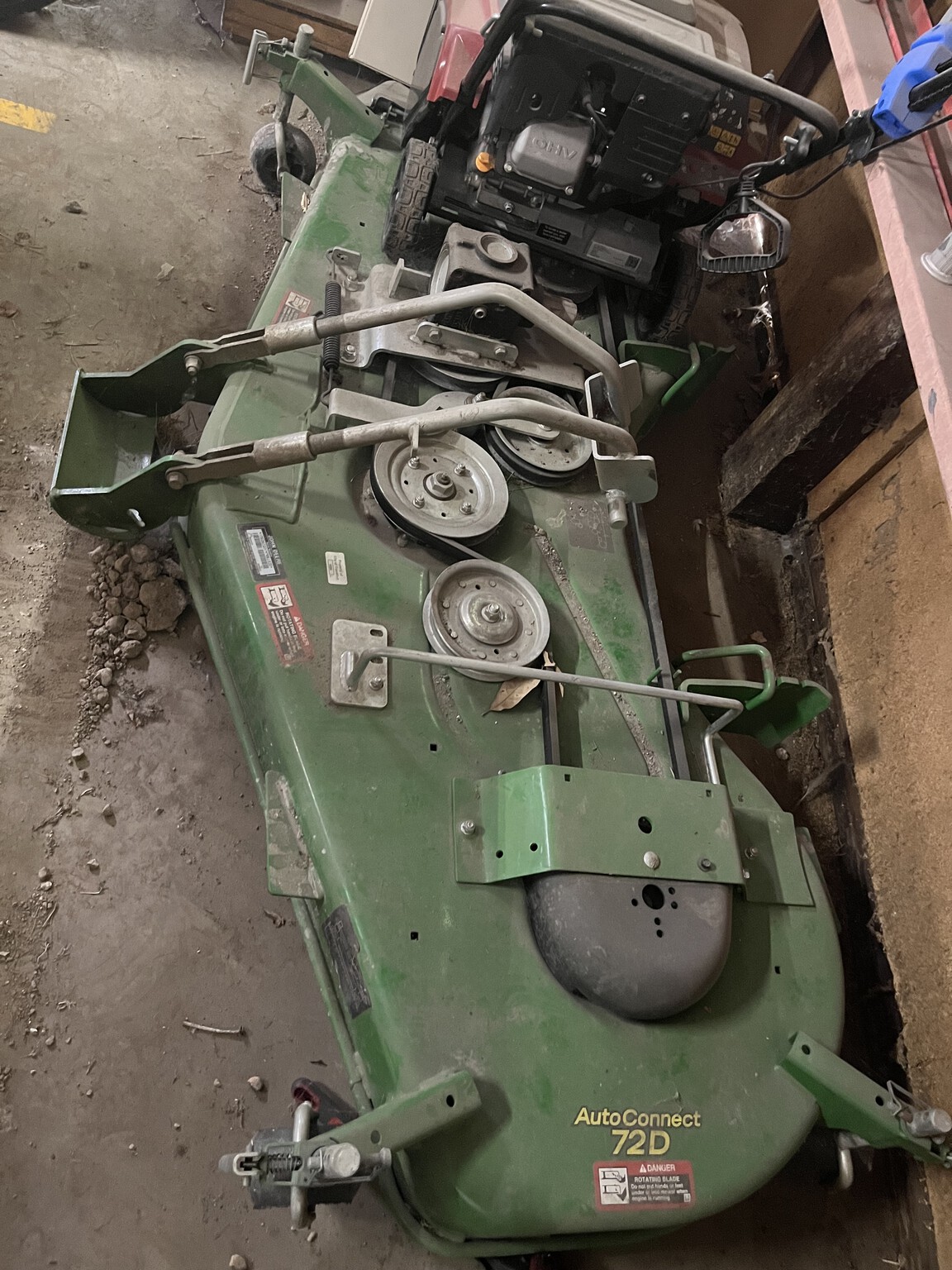 2022 John Deere 72D Mid Mount Mower (3R) Image 1
