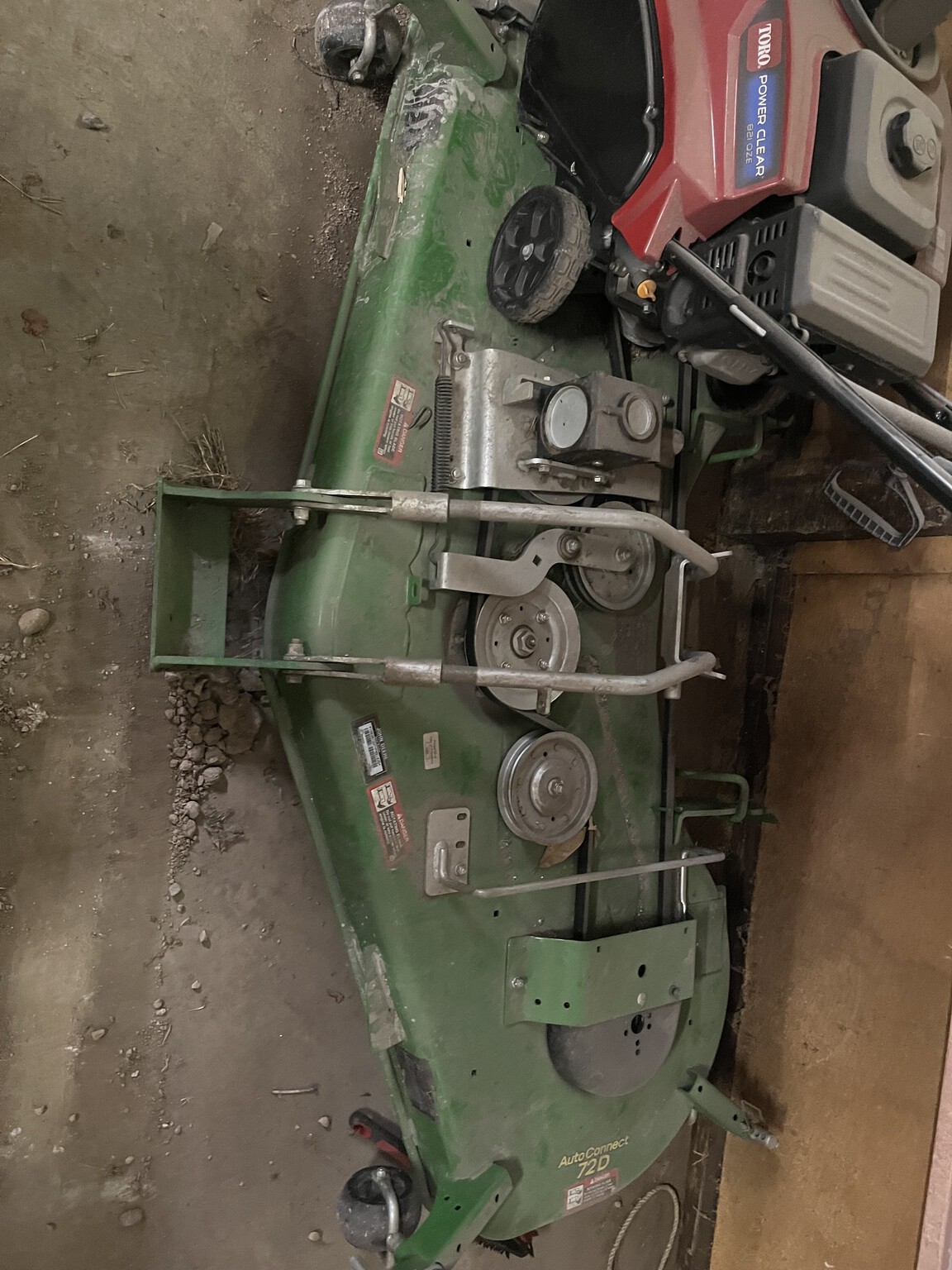 2022 John Deere 72D Mid Mount Mower (3R) Image 2