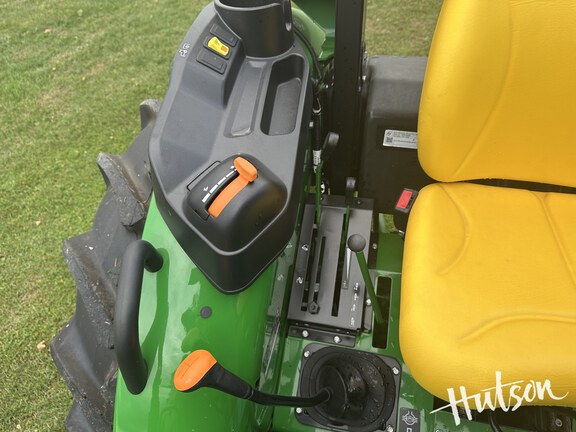 Photo of 2024 John Deere 5060E