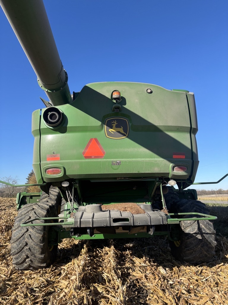 2019 John Deere S780 Image 3