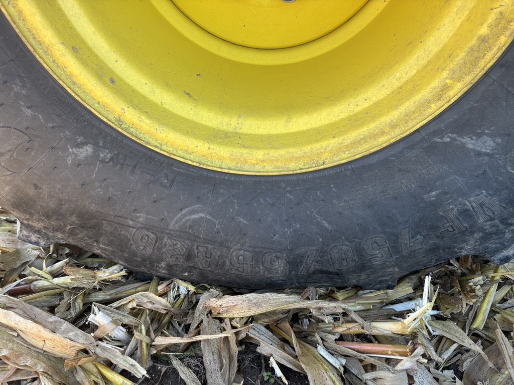 2019 John Deere S780 Image 14