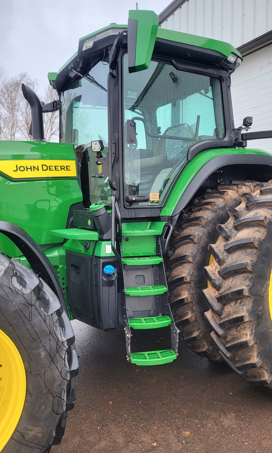 2024 John Deere 8R 340 Image 13