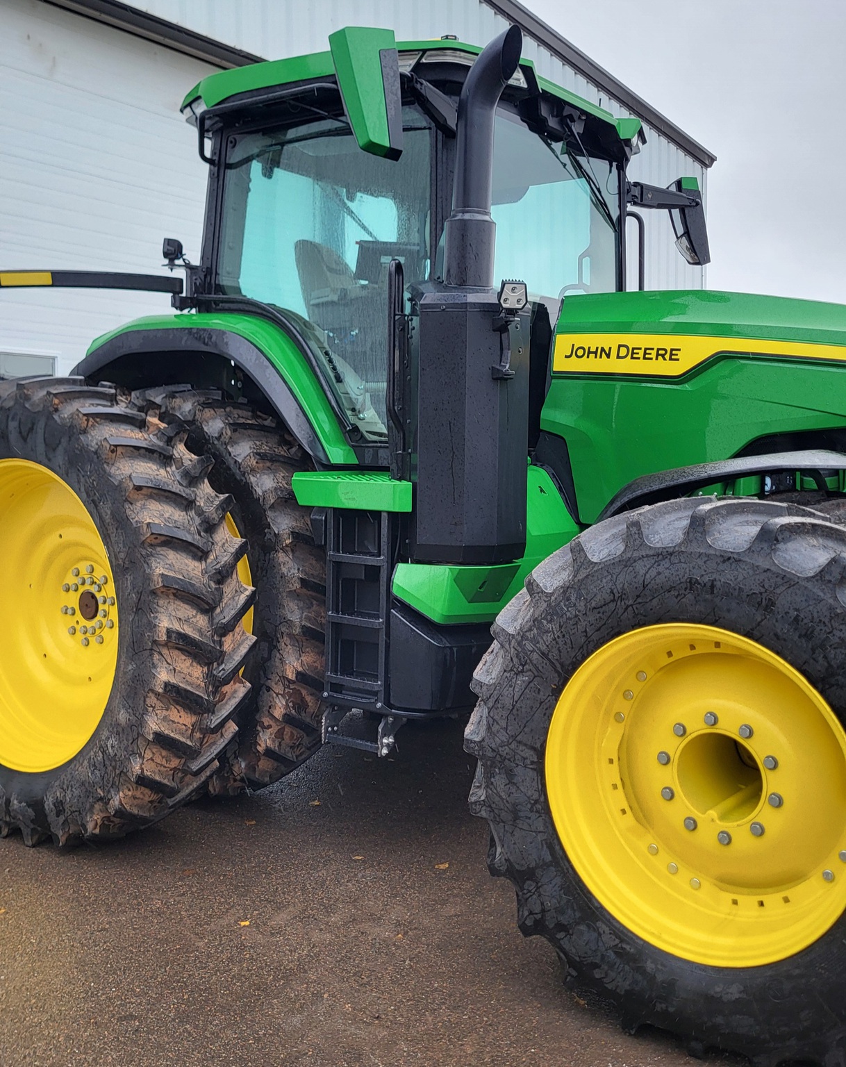 2024 John Deere 8R 340 Image 14