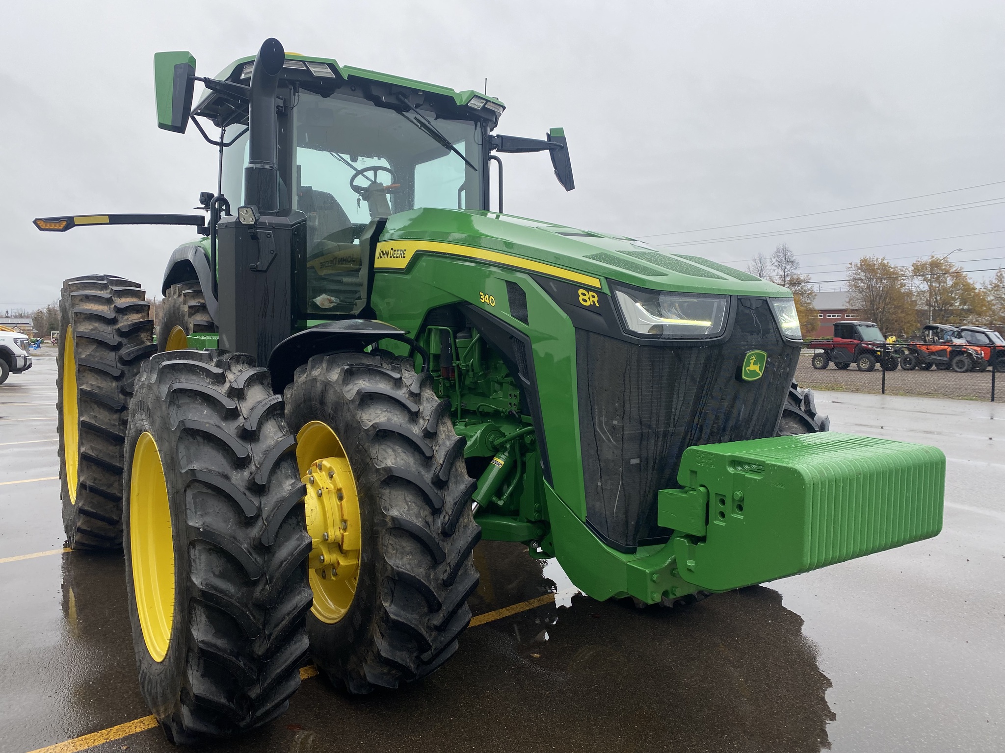 2024 John Deere 8R 340 Image 9