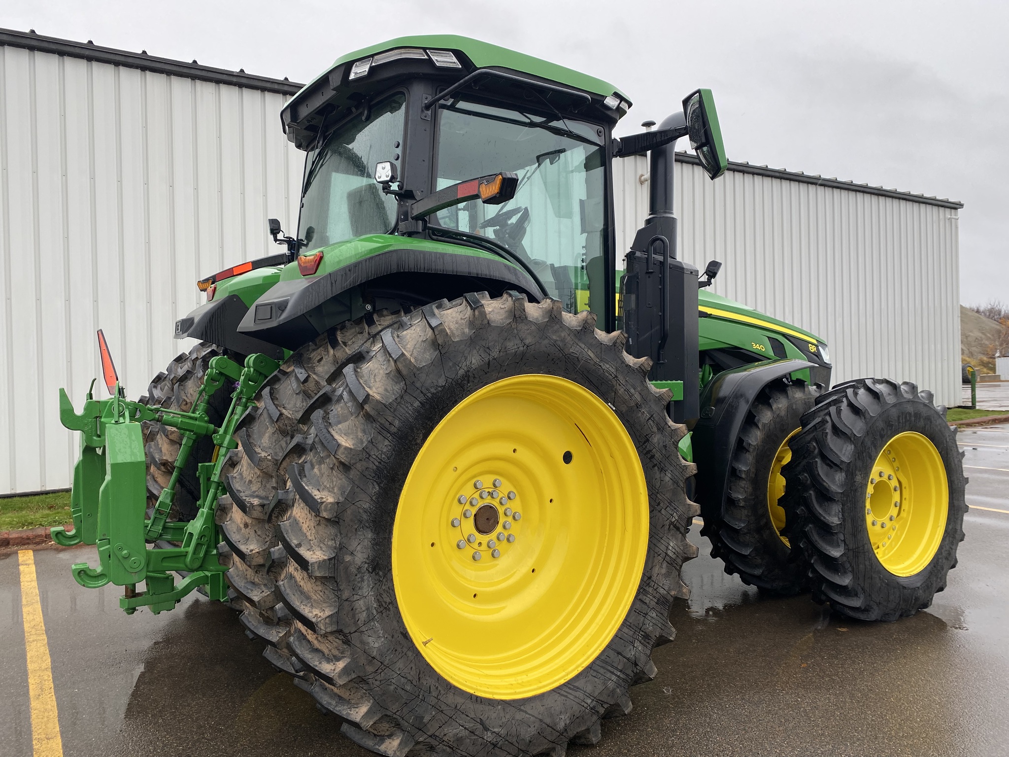 2024 John Deere 8R 340 Image 6