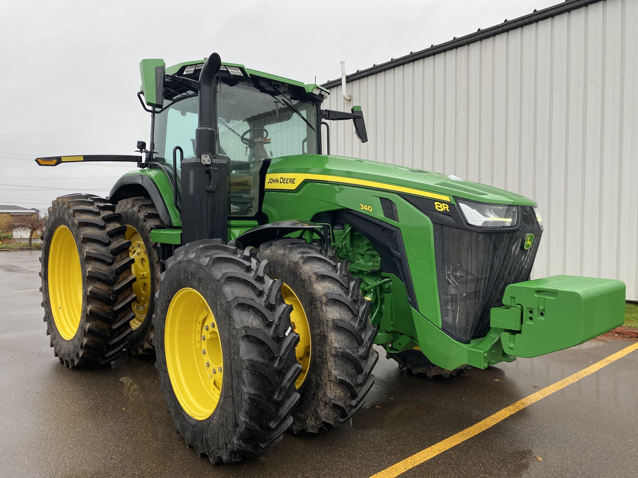 2024 John Deere 8R 340 Image 4