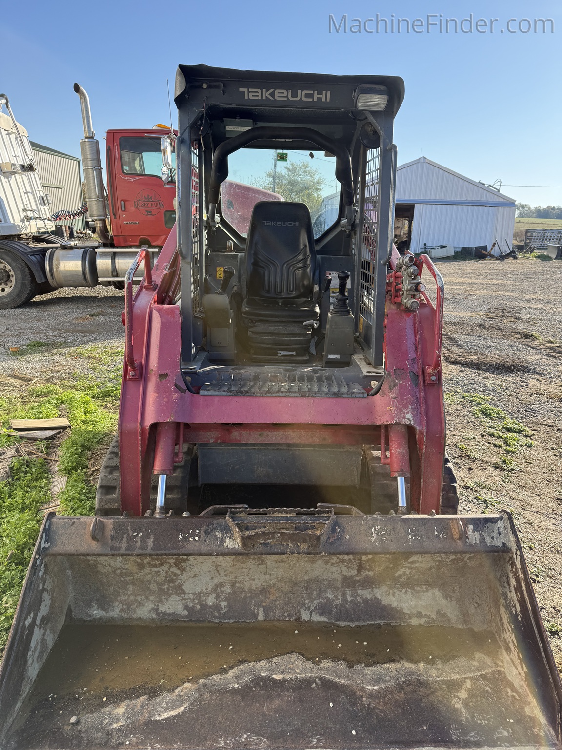 2017 Takeuchi TL8 | Compact Track Loaders | MachineFinder