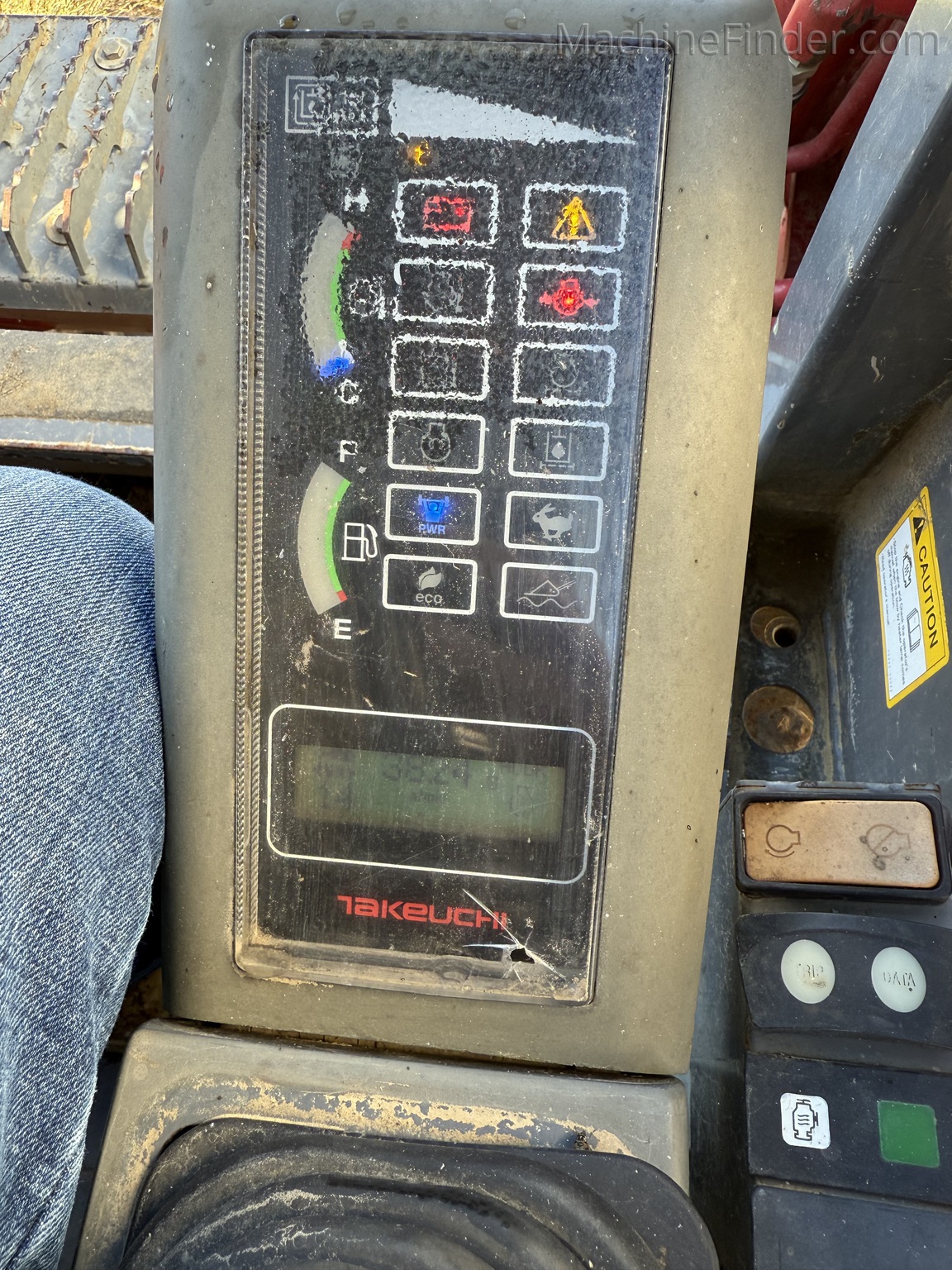 2017 Takeuchi TL8 | Compact Track Loaders | MachineFinder