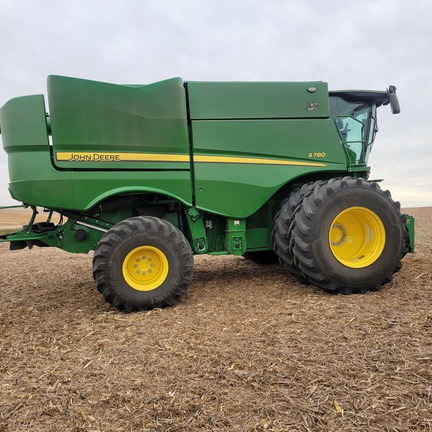 2022 John Deere S780 Used Equipment