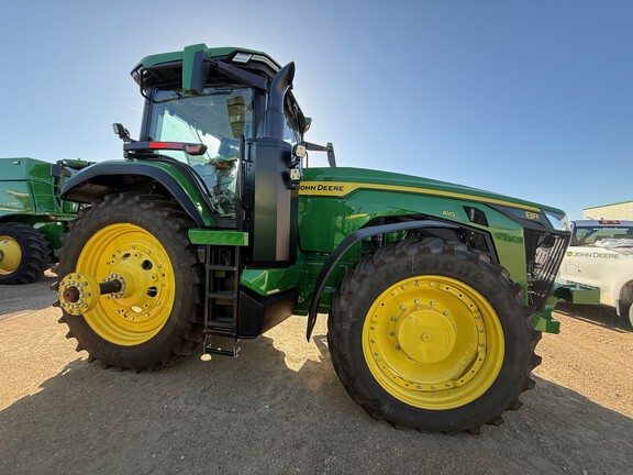  John Deere 8R 410