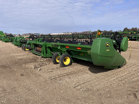 2019 John Deere 735D - Photo5