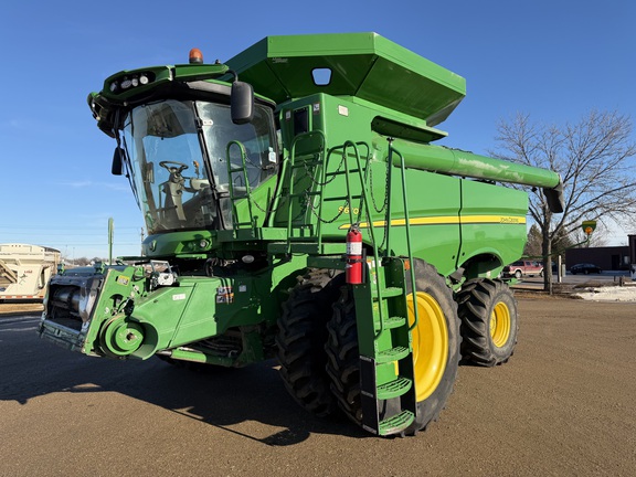 2014 John Deere S670 - Photo7