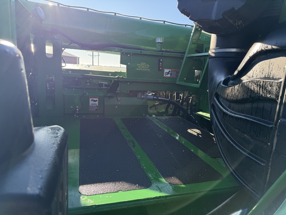2014 John Deere S670 - Photo32