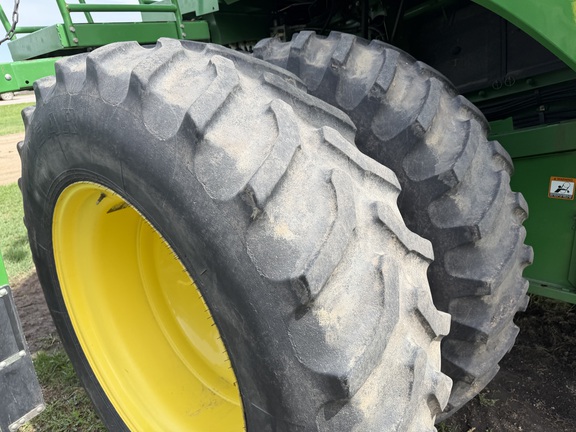 2014 John Deere S670 - Photo10