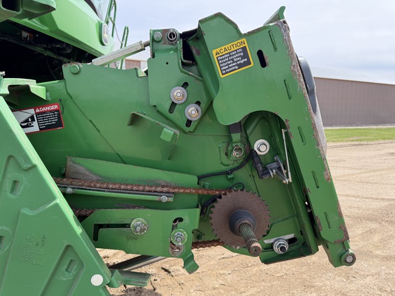 2014 John Deere S670 - Photo25