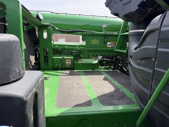 2014 John Deere S670 - Photo33