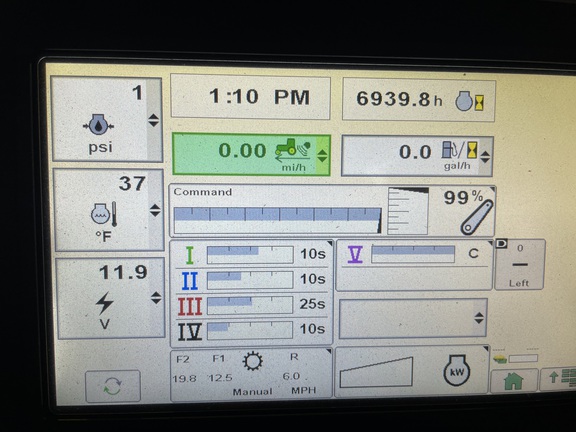 2011 John Deere 8335R - Photo12