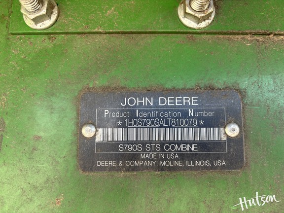 Photo of 2020 John Deere S790