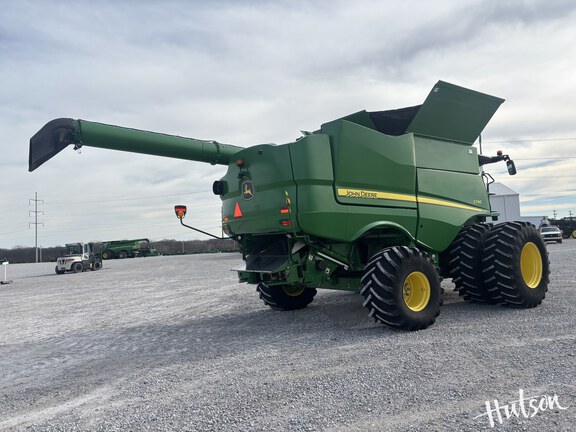 Photo of 2020 John Deere S790