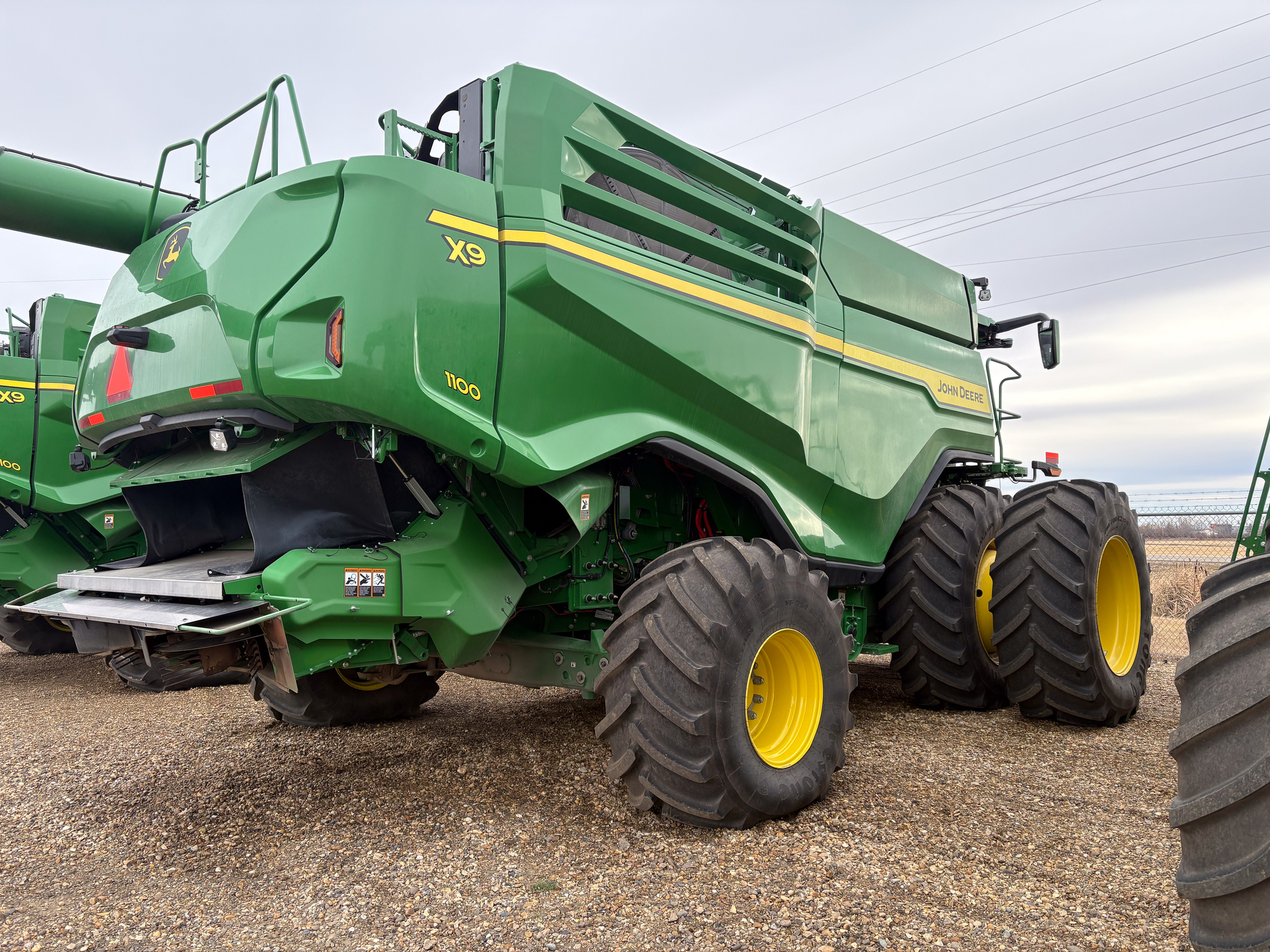 2025 John Deere X9 1100 Image 2