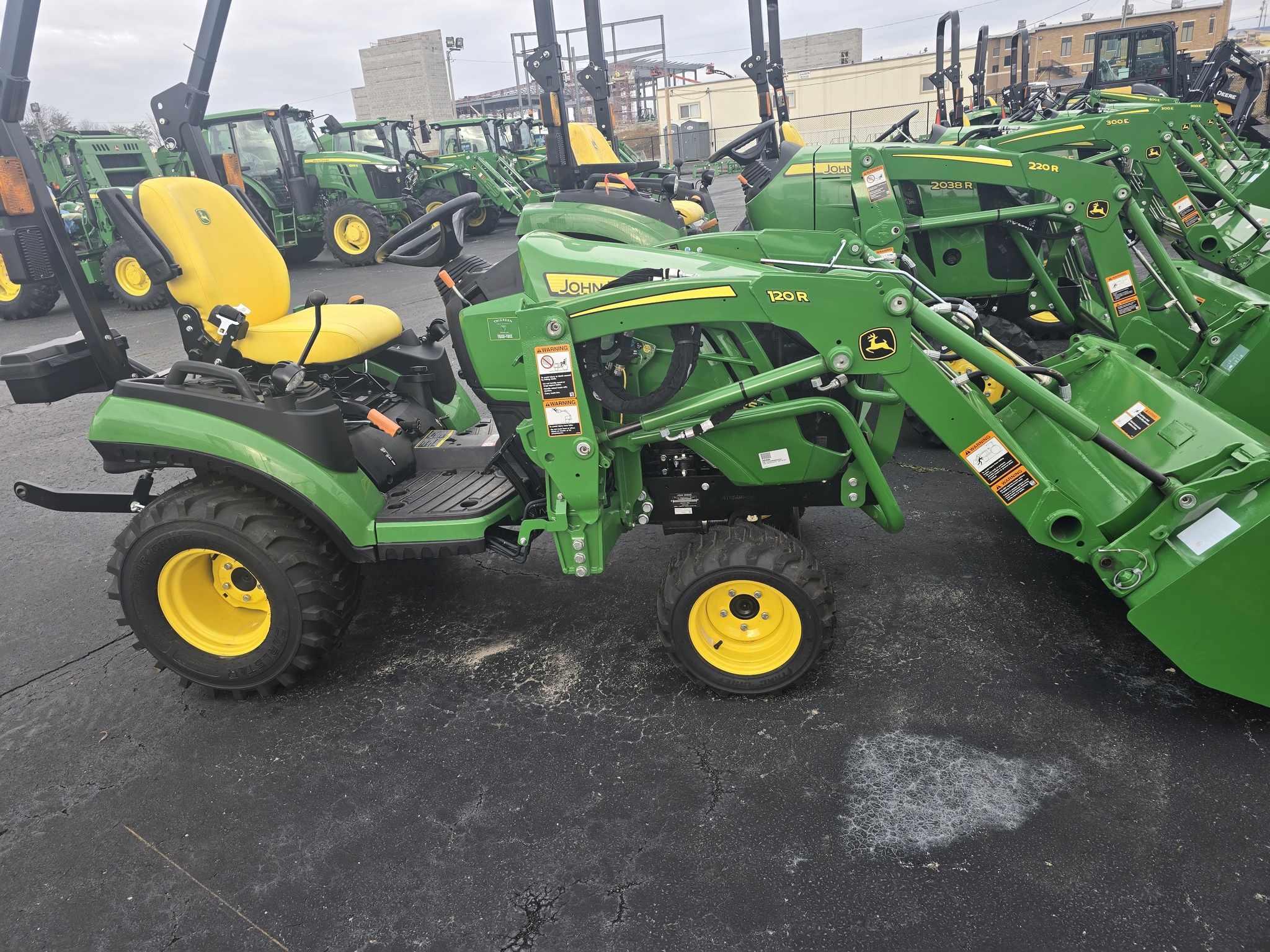 2024 John Deere 1025R