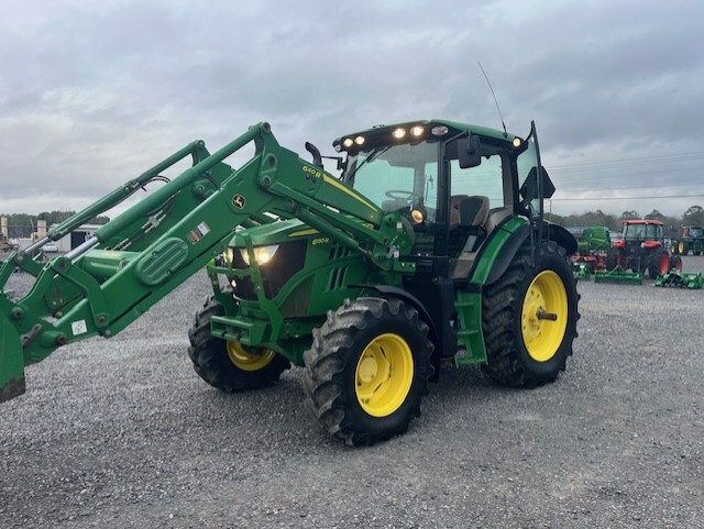 2015 John Deere 6130R