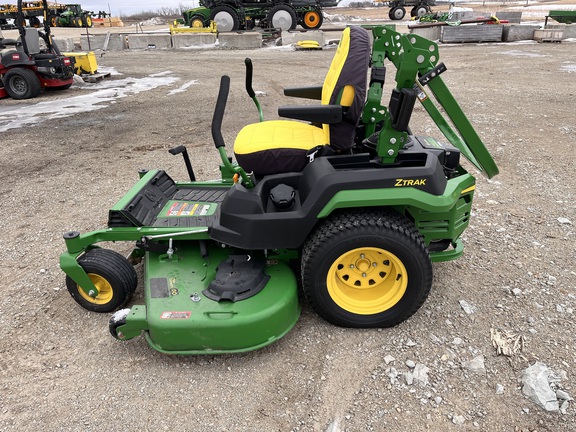 2023 John Deere Z530R - Photo8