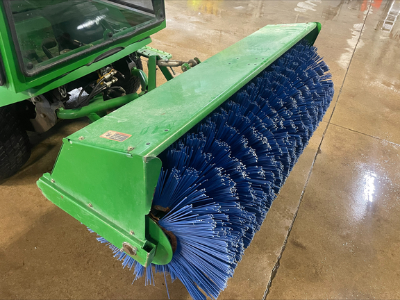 2020 John Deere 60'' HEAVY DUTY BROOM - Photo2