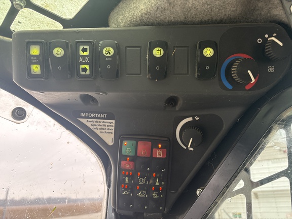 Used 2018 John Deere 333G Compact Track Loaders at Koenig Equipment in Urbana, OH - Photo11