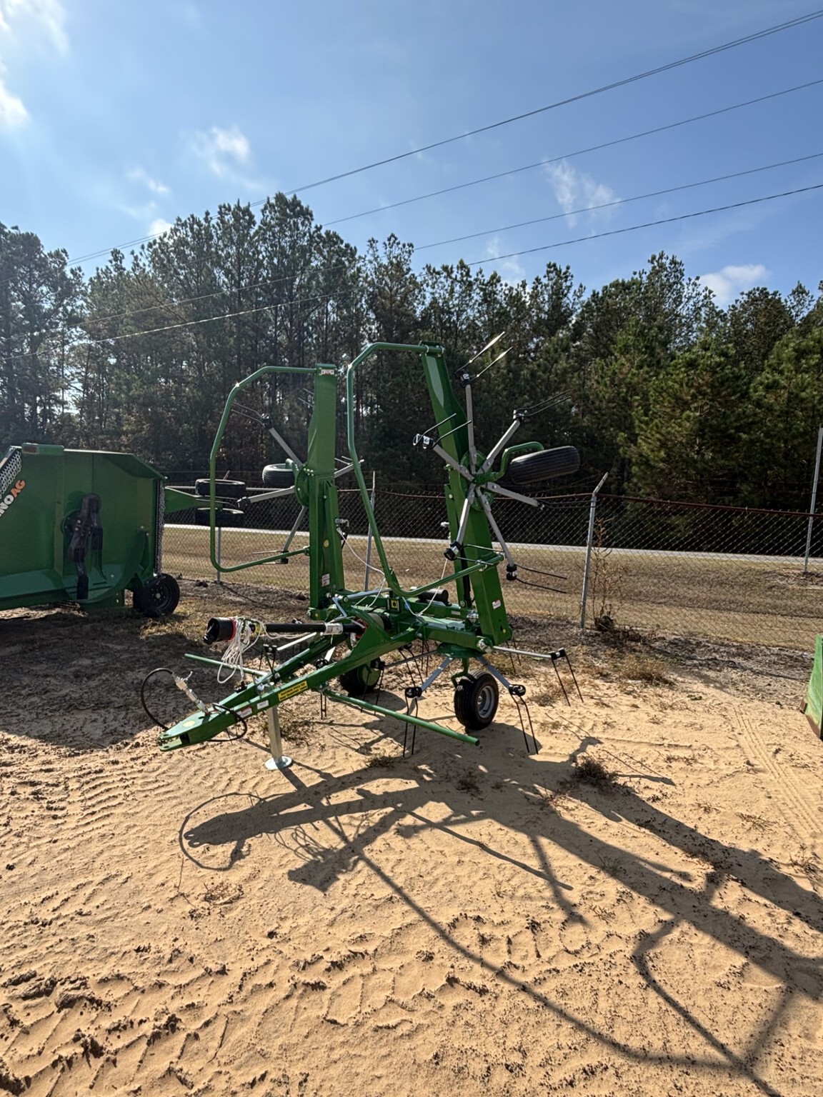 2025 AGL GT4117 Image 1