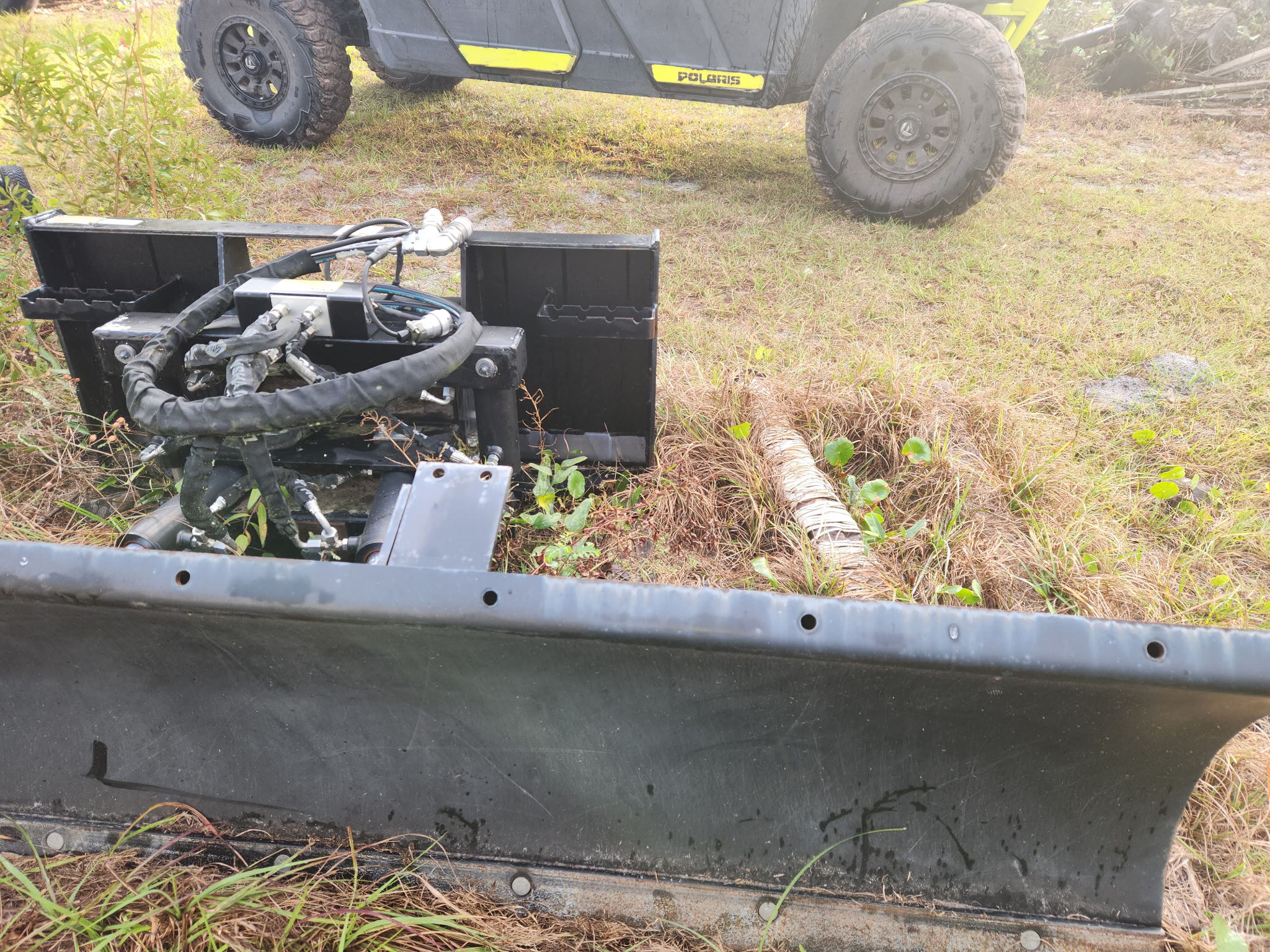 2022 Blue Diamond 123075 six-way blade Image 1