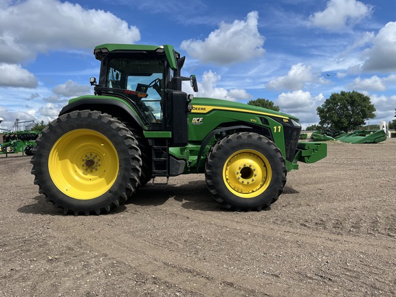 2025 John Deere 8R 370 - Photo4