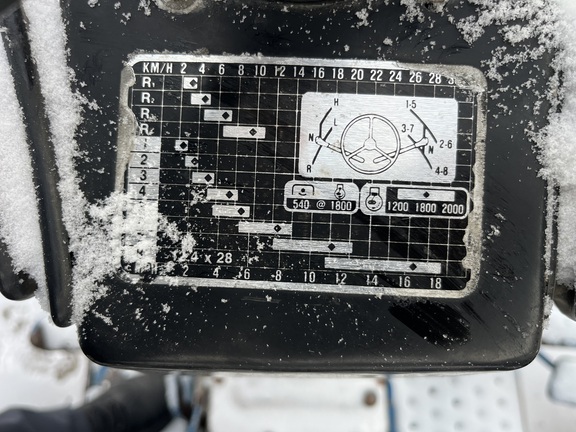 Used 1986 Ford 3910 2WD, No Loader Compact Utility Tractors at Horizon Ag & Turf in Calgary, AB - Photo11