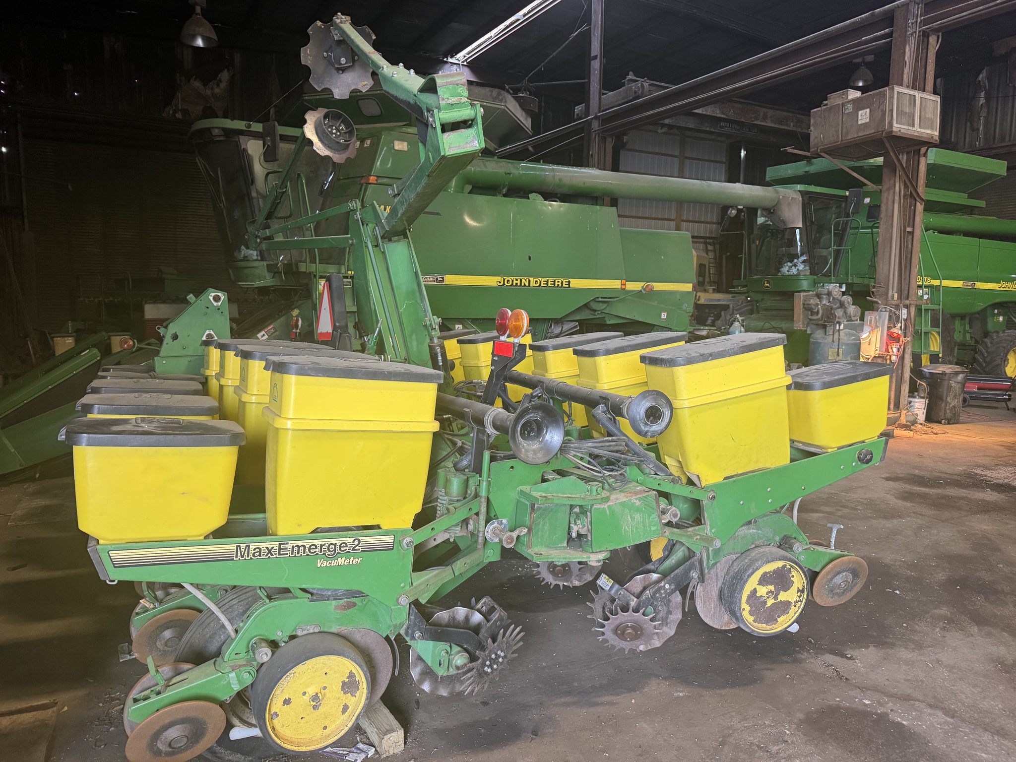  1996 John Deere 1760 at Heritage Tractor in Brimfield, IL