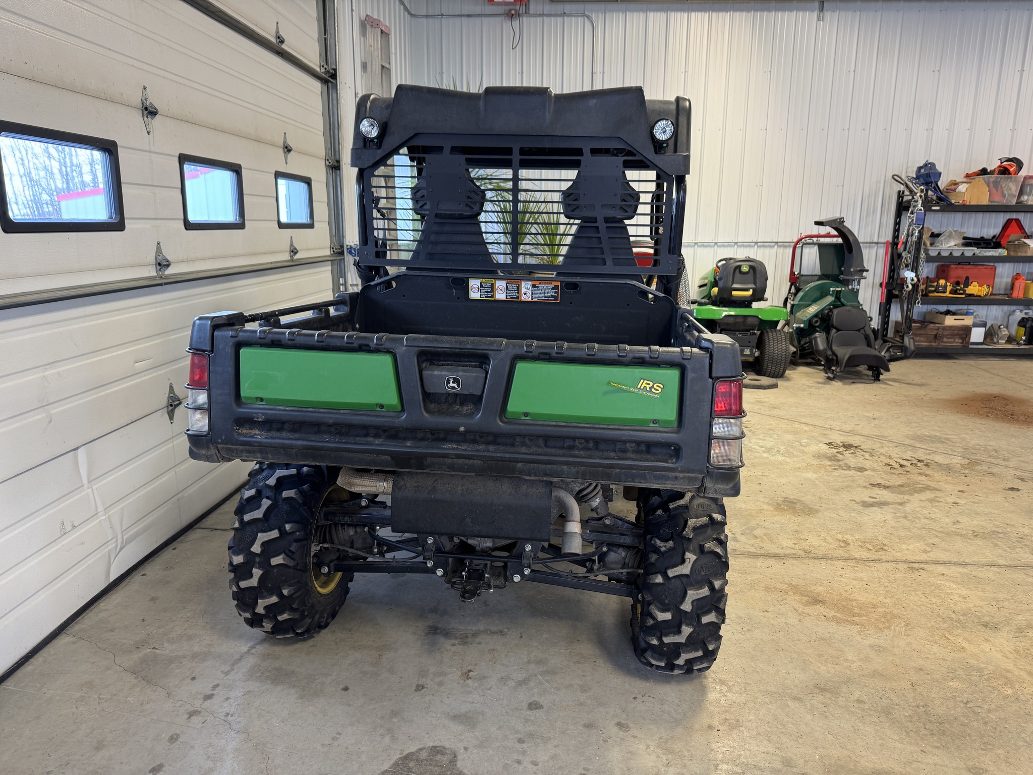 2014 John Deere XUV 825i Power Steering Image 3