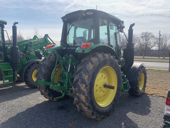 2023 John Deere 6120M Photo 3