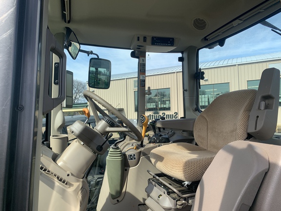 2023 John Deere 6120M Photo 5